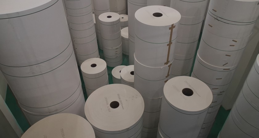 哪些行業使用牛皮紙？牛皮紙的生產技術有哪些流程？